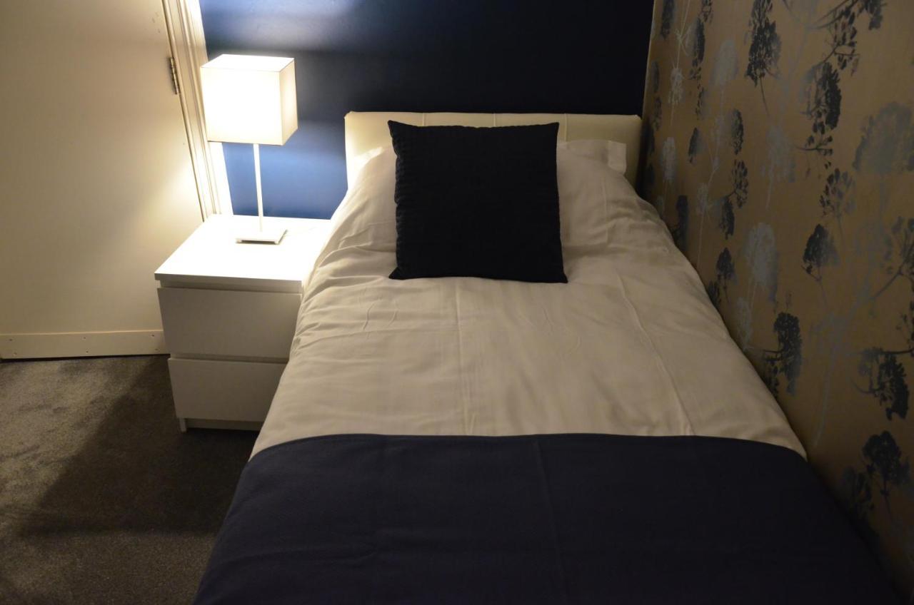 Audley Guest House Ландъндо Екстериор снимка