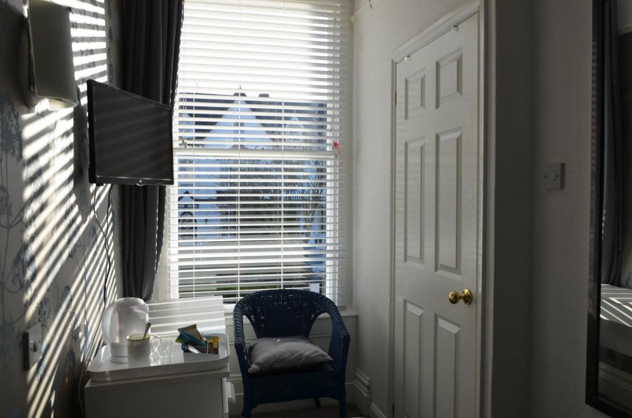 Audley Guest House Ландъндо Екстериор снимка
