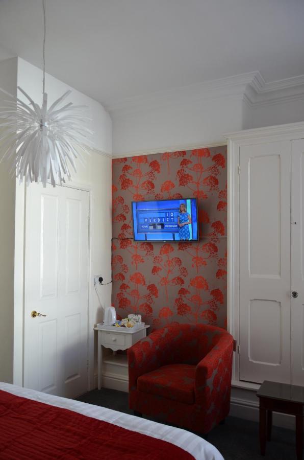 Audley Guest House Ландъндо Екстериор снимка